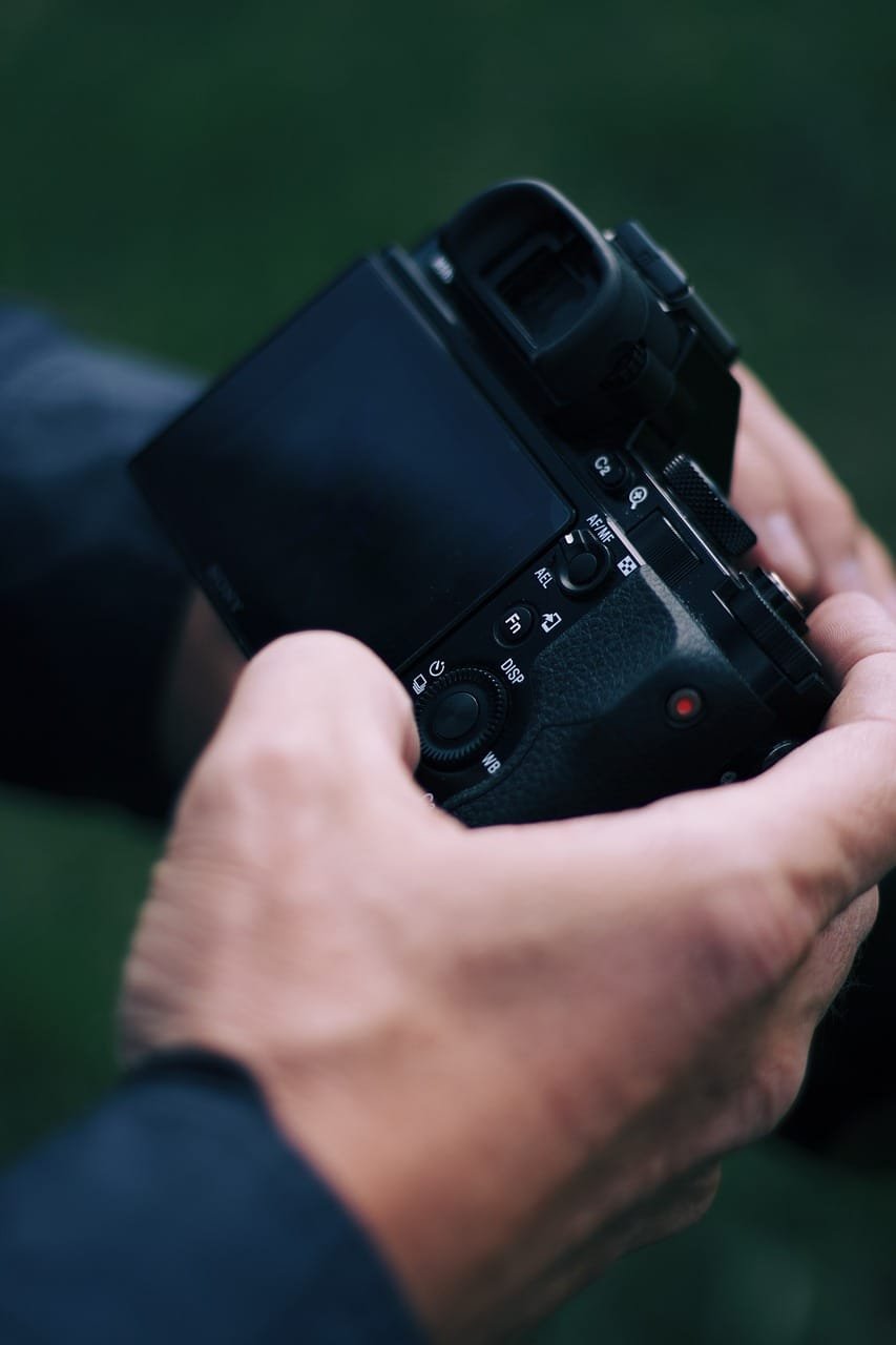 camera, sony, photographer, hands, operation, photography, photo camera, film camera, video, digital camera, technology, lens, taking photos, digital, alpha, digicam, photo